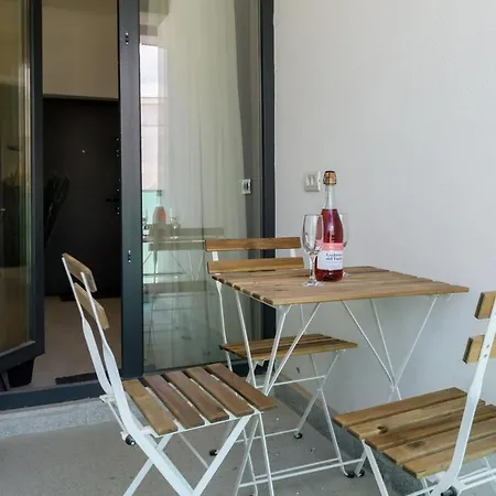 아파트 Aquarium 6